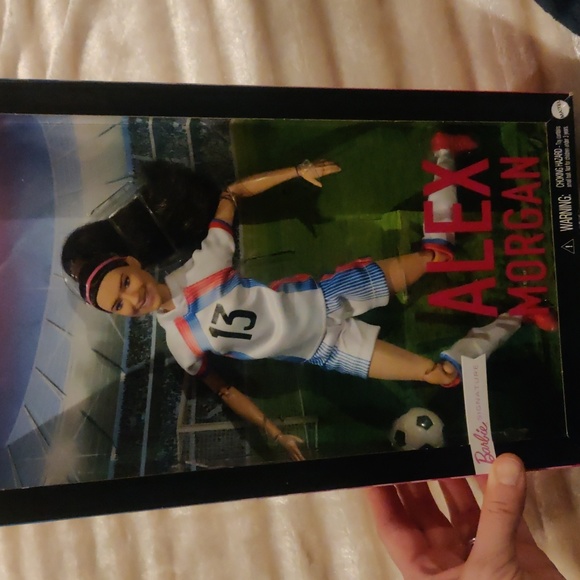 Toy Barbie Collection Alex Morgan Doll women’s ￼Soccer Player - Picture 1 of 6